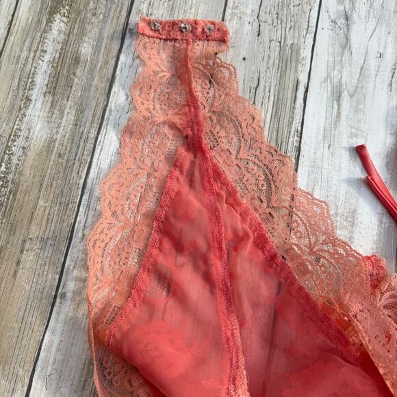 VTG Victorias Secret Gold Label Bodysuit Teddy Sm Peach Lace  Bows Coquette Sexy - Picture 12 of 13